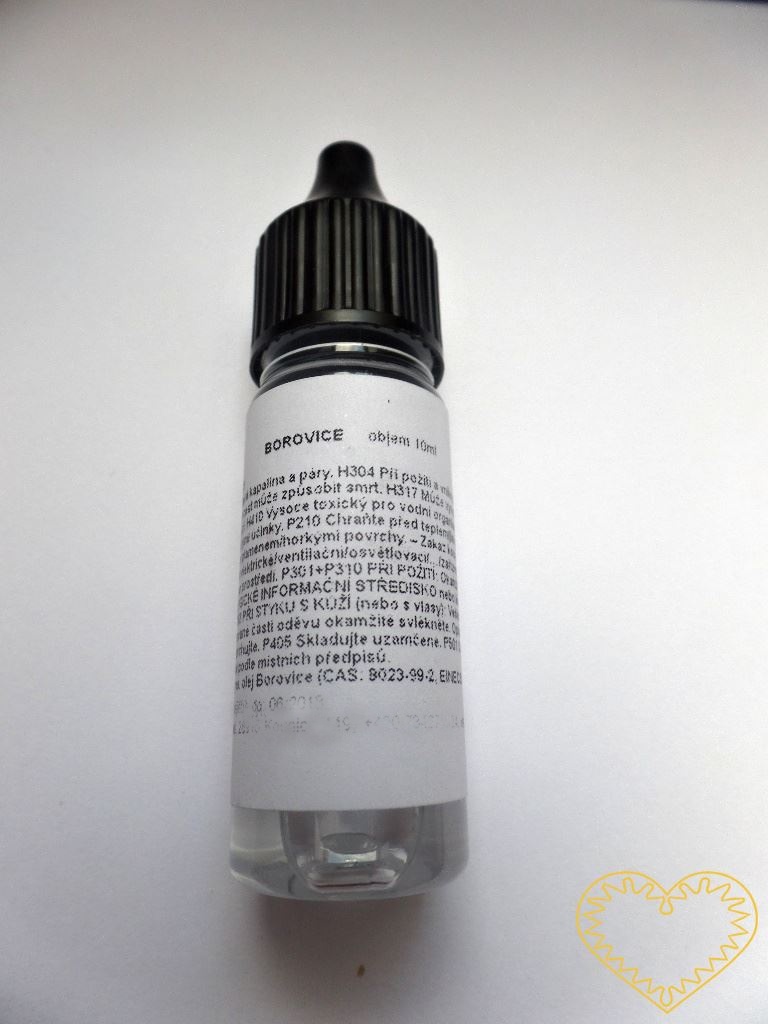 Borovice - přírodní silice 10 ml. Vhodná do aroma lampy, svíček a k výrobě vonných parfémových kompozic.