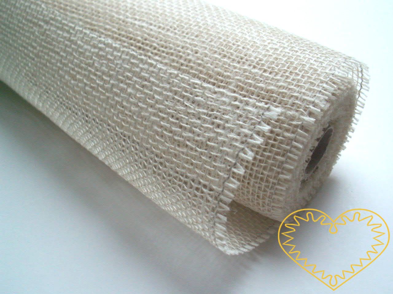 Juta - textilie z jutových vláken, role o šíři 0,5 m a délce 5 m. Vhodná pro aranžování, vytváření dekorací, bytových doplňků, popř. kostýmů.