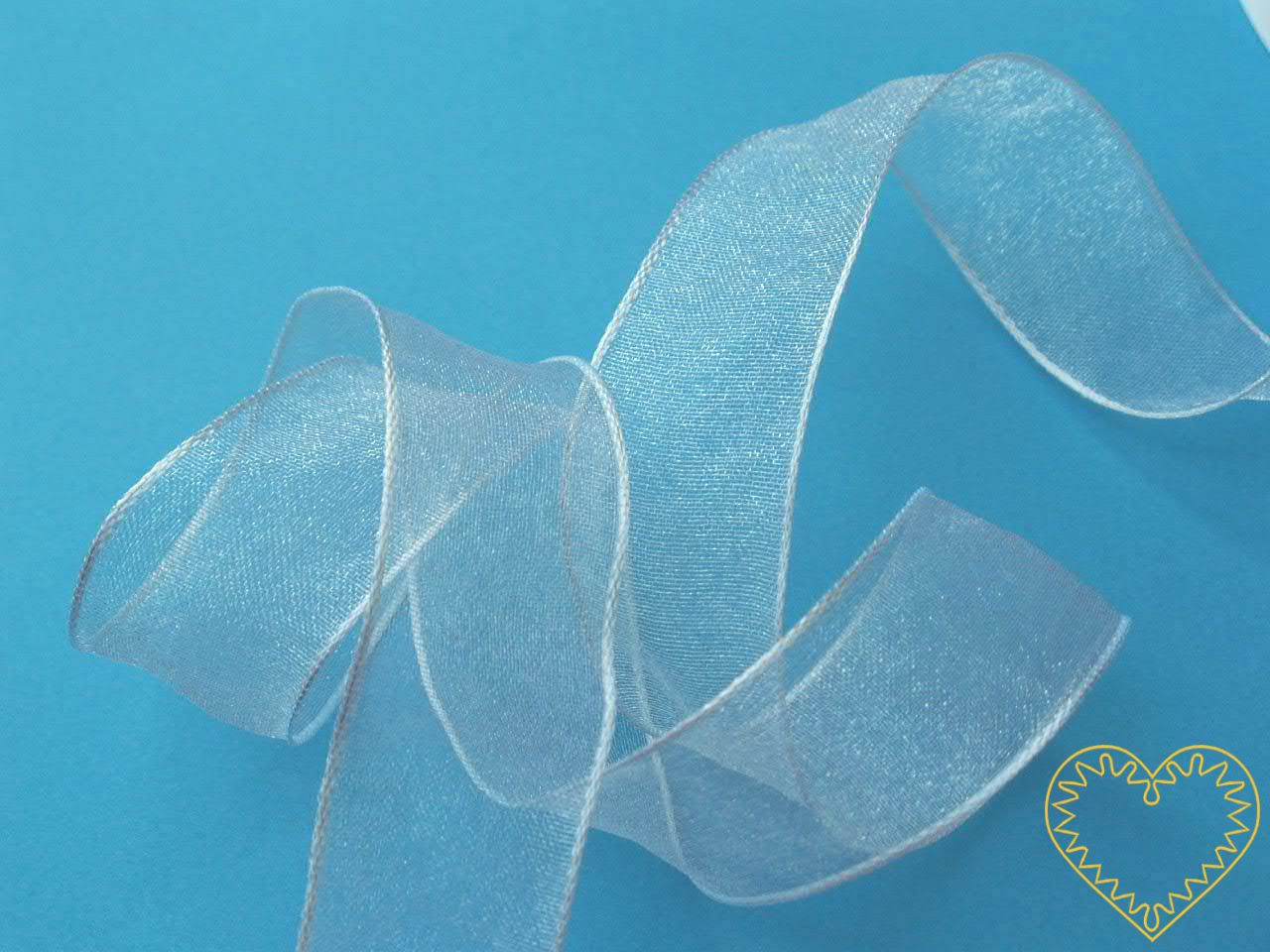 Bílá textilní stuha tabea - šíře 2,5 cm, délka 25 m. Vhodná zvláště ke slavnostním příležitostem, nejrůznějšímu dekorování, aranžování či balení dárků.