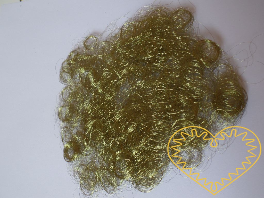 Andělské vlasy khaki zelené - baroko 20 g. Mají široké využití - uplatní se při aranžování, tvorbě nejrůznějších dekorací, ale např. i jako vlásky na figurku či maňáska.
